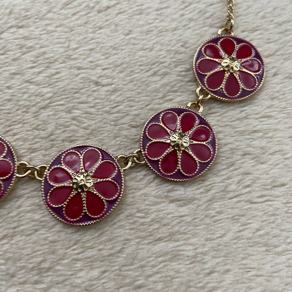 Necklace - Picture 3 of 6